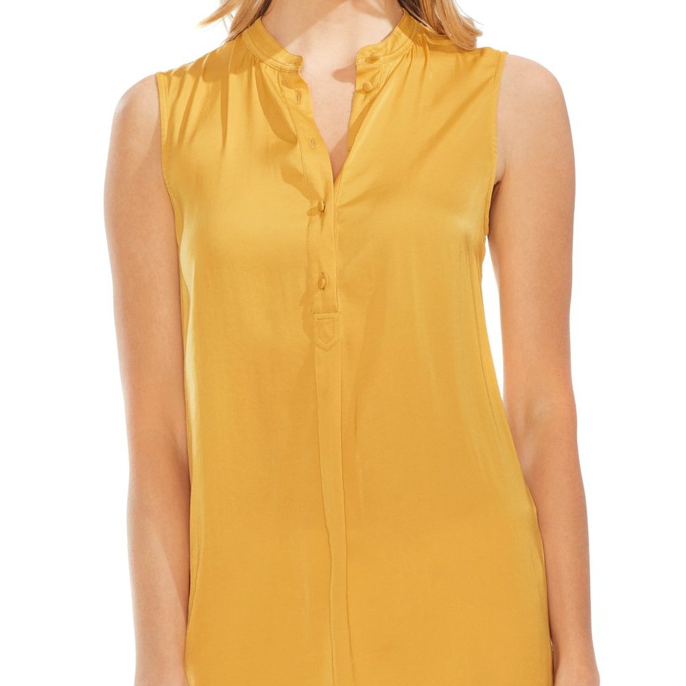 Women's Vince Camuto Sleeveless Rumple Henley